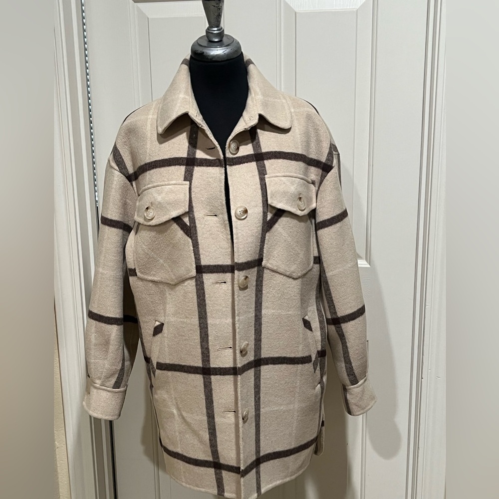 BELLE AND BLOOM RIVERS EDGE Stylish Beige Plaid Button-Up SHACKET WOMEN SIZE XS - Picture 3 of 11